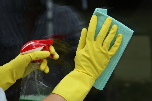 Deep cleaning service in a TW1 kitchen with detailed attention to surfaces